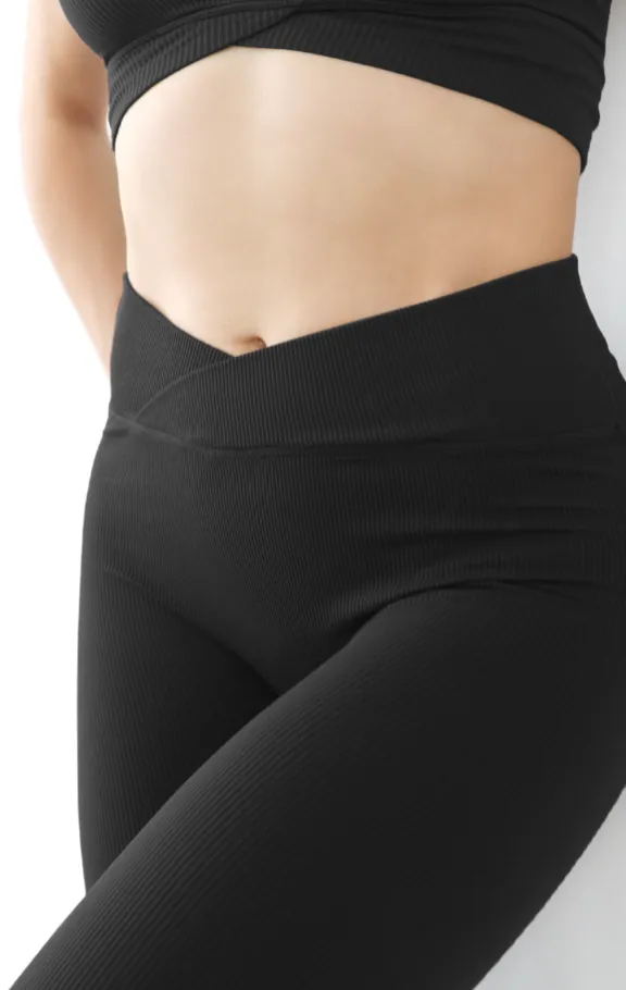 Ribbed Crossover Waistband Leggings