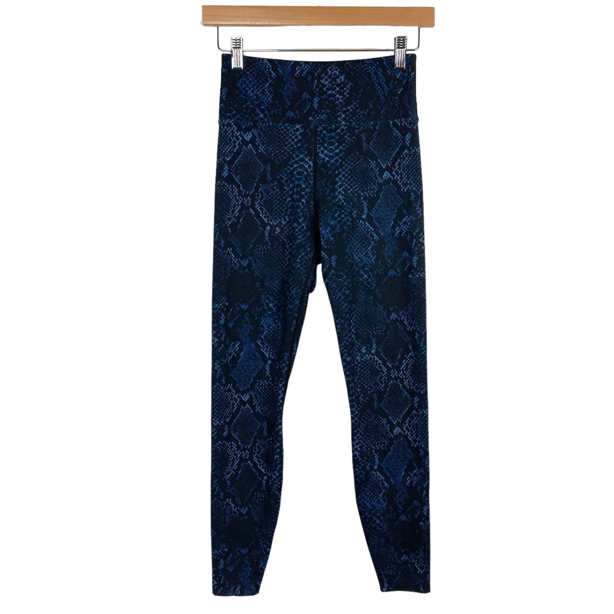 Show Me Your Mumu Moves Blue Snakeskin Print Leggings- Size S (Inseam 24.5)